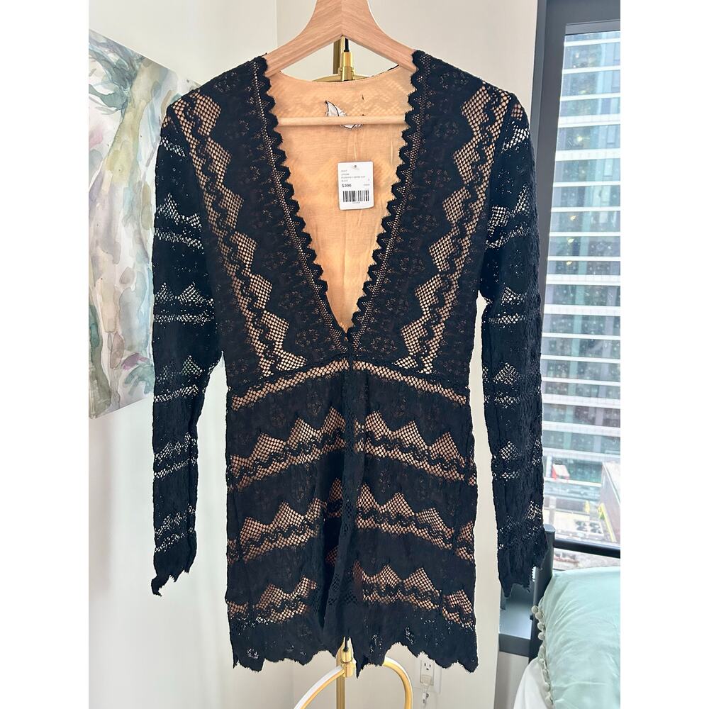 Revolve | Nightcap Plunging V Nightcap Lace Romper | NWT | Sz 2 - Picture 3 of 7